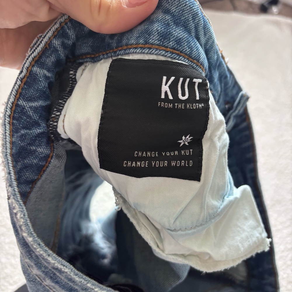 KUT From The Kloth high rise frayed hem denim shorts size 8 - Picture 6 of 8